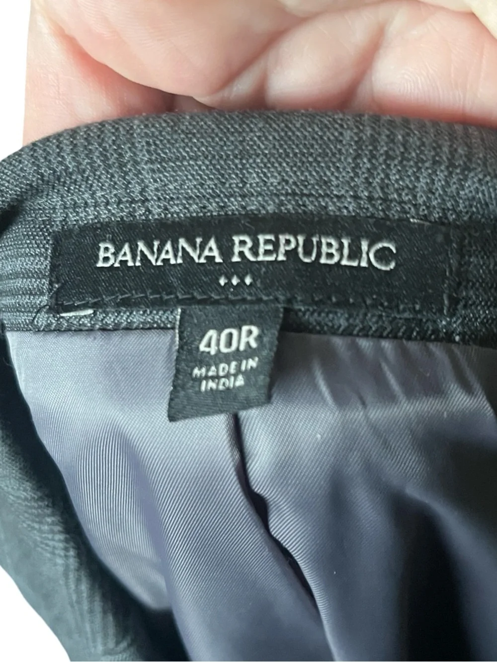 Banana Republic Factory Two Piece Suit Gray Houndstooth Plaid Neutral Mens